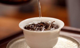 泡好的茶水可以放多久（泡好的茶水能放多久）