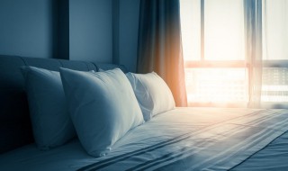 床单上的血渍怎样才能去掉 床单上的血渍怎样才能去掉呢