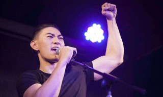 形容歌声好听的句子（形容歌声好听的句子短句）