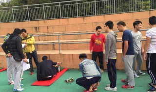 坐位体前屈测试方法 坐位体前屈测试方法及注意事项