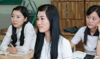 孩子考的好发朋友圈句子（孩子考好发朋友圈说说）