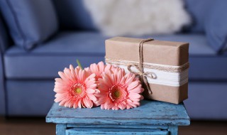 过生日送什么好 朋友过生日送什么好