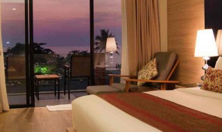 花露水室内喷多睡觉会怎样 房间喷很多花露水睡觉有危害吗