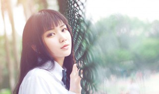 简单气质的一句话说说有哪些（简单气质的一句话说说有哪些句子）