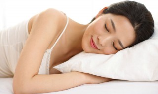 哄女朋友睡觉甜甜的小故事（哄女朋友睡觉甜甜的小故事短篇）