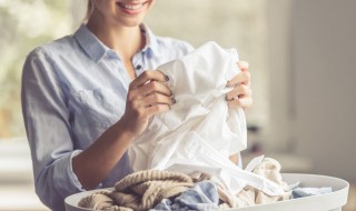 怎样洗衣服更干净 怎样洗衣服更干净引升的问题