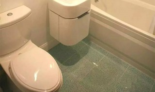 高铁上的马桶怎么冲水 火车上马桶怎么冲水图片