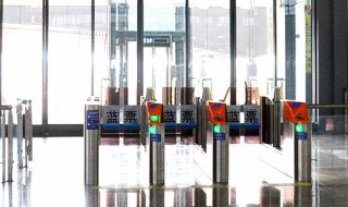 动车始发站提前多久检票（动车站始发站提前多久检票）