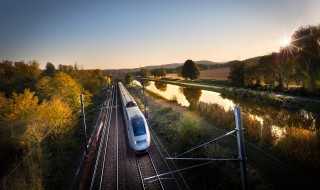 高铁始发站为什么会晚点 高铁始发站为什么会晚点发车