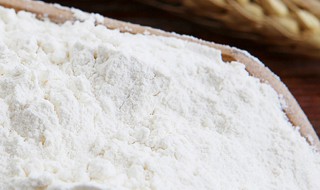 家用小麦粉是低筋还是高筋（金沙河家用小麦粉是低筋还是高筋）