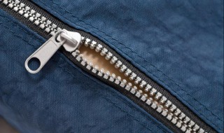 拉链干涩怎么解决 拉链干涩怎么解决视频