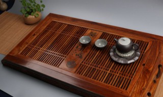 如何清洗茶盘（如何清洗茶盘浸到的颜色）