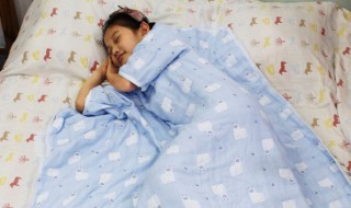 如何清洗睡袋（怎样清洗睡袋）