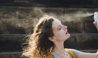 为什么晒伤了皮肤是烫的 为什么晒伤了皮肤是烫的呢