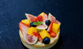 夏季适合吃什么水果 夏季适合吃什么水果蔬菜