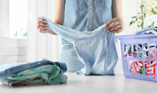 用什么可以去除衣服上的笔墨 怎么可以去衣服上的笔墨