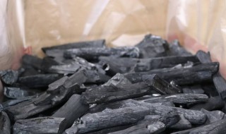 钢碳怎么快速点燃（钢炭如何快速点燃）