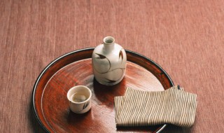 1升酒精等于多少公斤（一公斤酒精等于多少公升）