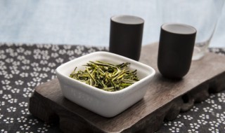 普洱喝生茶还是熟茶（普洱喝生茶还是熟茶比较好）