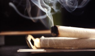 晚上9点到11点艾灸好吗（早上9点到11点艾灸好吗）