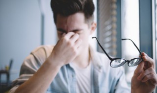 证件照能戴眼镜吗