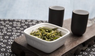 龙井是红茶还是绿茶（西湖龙井是红茶还是绿茶）