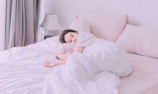 深度睡眠时间多长正常（深度睡眠多长时间为正常）