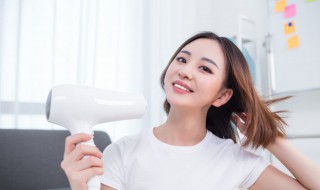 孕妇能用吹风机吹头发吗 孕妇能用吹风机吹头发吗好大夫