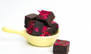 红糖和白糖的区别（红糖和黑糖有什么区别吗）