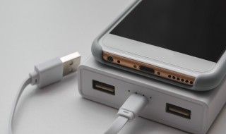 手机充电器能一直充电吗（手机充电器可以一直充电吗）