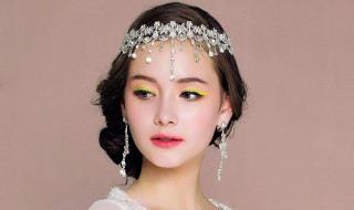 怎么选婚纱头饰 怎么选婚纱头饰图片