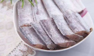 带鱼怎么处理 带鱼怎么处理内脏图解