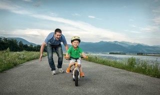 电动车充电如何避免火灾（电动车充电如何避免火灾发生）