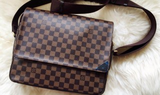 包包拉链氧化怎么解决 包包拉链氧化了怎么办