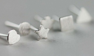 防耳钉锈的方法（如何防止耳钉生锈）