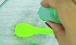 卸妆水晶泥怎么做（卸妆水晶泥怎么做简单）