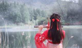 古风霸气潇洒的句子（古风霸气潇洒的句子五字）