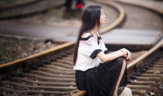 又要离开家的心情短语（又要离开家的心情短语,舍不得孩子）