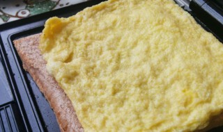 三明治机先预热还是先刷油 用三明治机需要刷油吗