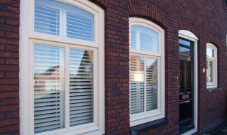 如何清洗百叶窗（怎样清洗百叶窗）