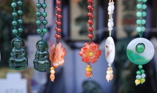 如何清洗玉坠 如何清洗玉坠子