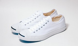 白色的帆布鞋如何清洗 白色的帆布鞋如何清洗才干净