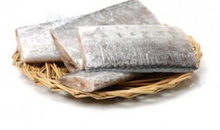 带鱼是不是深海鱼（带鱼是不是深海鱼类）