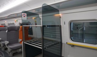 动车怎么看地上车厢号（动车怎么看地上车厢号码）