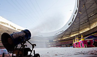 人工造雪是怎么做的（人工造雪是怎么做的物态变化）