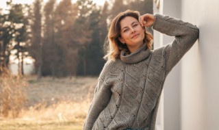 羊绒毛衣防止掉毛小窍门（羊绒毛衣防止掉毛小窍门是什么）