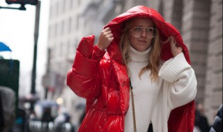 羽绒服去皱小窍门（羽绒服去皱小窍门是什么）