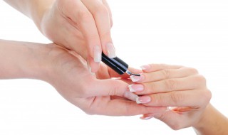 做美甲不容易掉的窍门 做美甲不容易掉的窍门是什么