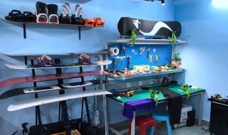 滑雪板怎么存放（滑雪板平时怎么放置）