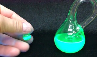 克莱因瓶的原理 克莱因瓶的原理是什么